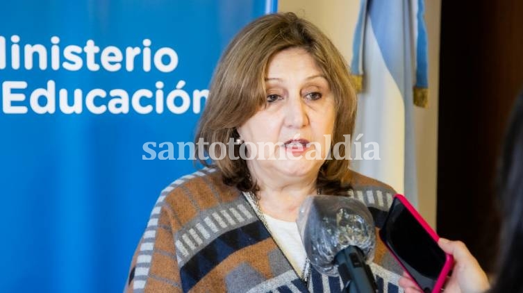 Adriana Cantero, ministra de Educación de la provincia. (Foto: Gobierno)