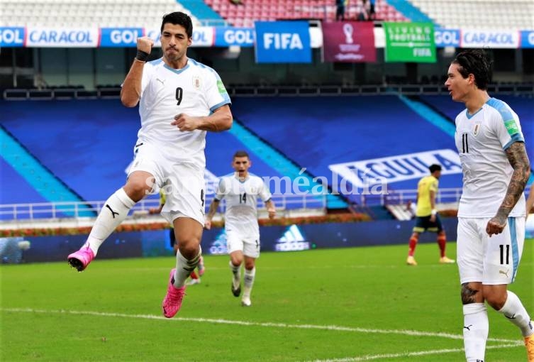 Uruguay goleó a Colombia en Barranquilla y se acomoda en la tabla