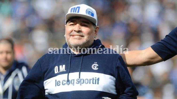 Murió Diego Maradona 