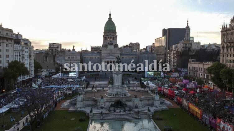 El Senado debate el martes el proyecto de legalización del aborto