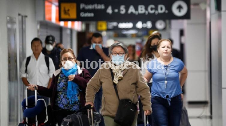 El Gobierno no autorizará el ingreso de turistas de países limítrofes hasta el 8 de enero y de otros destinos