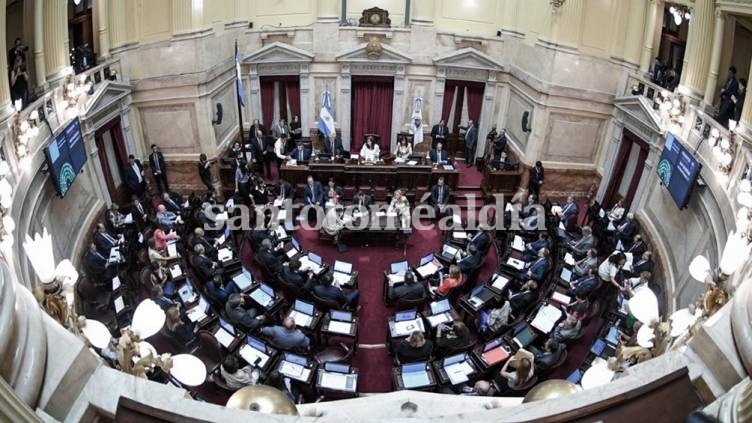 Senadores del Frente de Todos trabajan contrarreloj para convencer a los indefinidos sobre el aborto