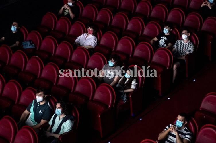 Nación autorizó la apertura de cines en la provincia de Santa Fe.