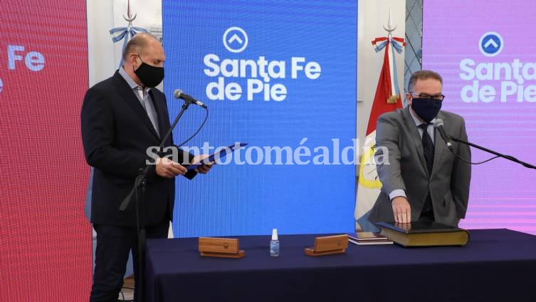 Perotti tomó juramento al nuevo ministro de Seguridad, Jorge Lagna