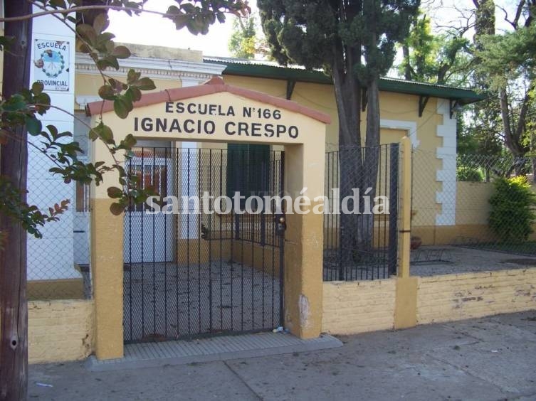 La escuela Ignacio Crespo está ubicada en Mariano Candioti al 4200.