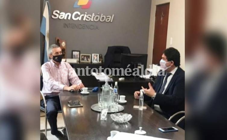 Clemente se reunió con autoridades de San Cristóbal