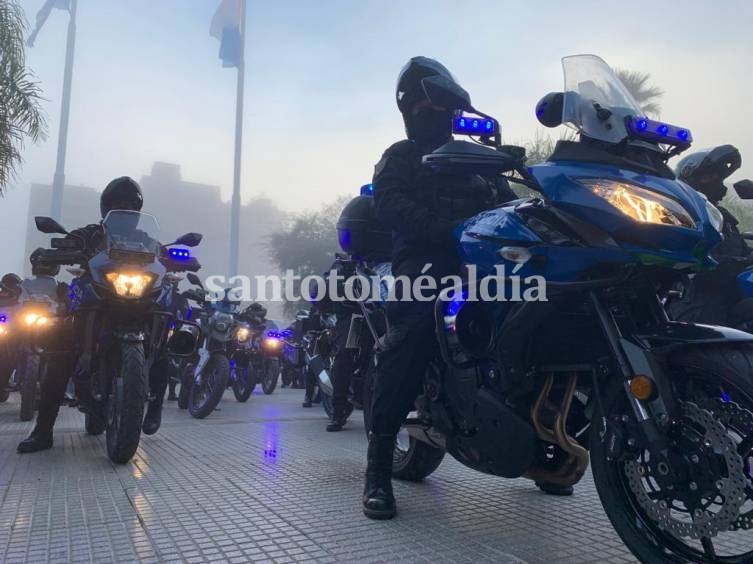 Este viernes se entregaron en Santa Fe 55 motovehículos 0 km para la Policía del departamento La Capital.