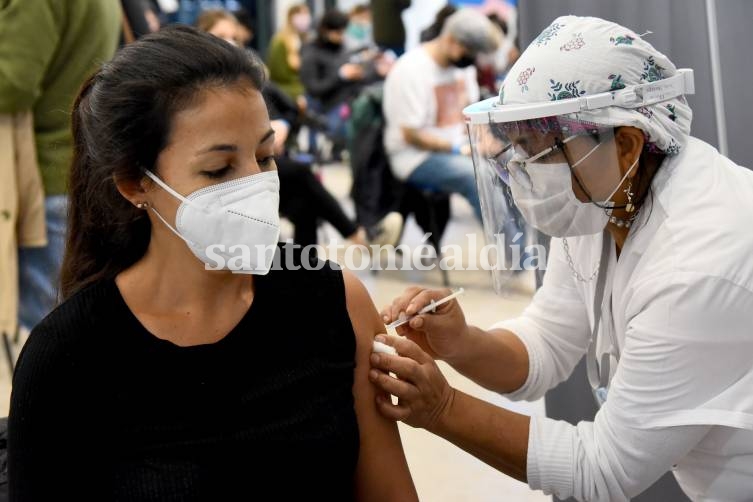 La provincia sumó 41.000 turnos para vacunación.