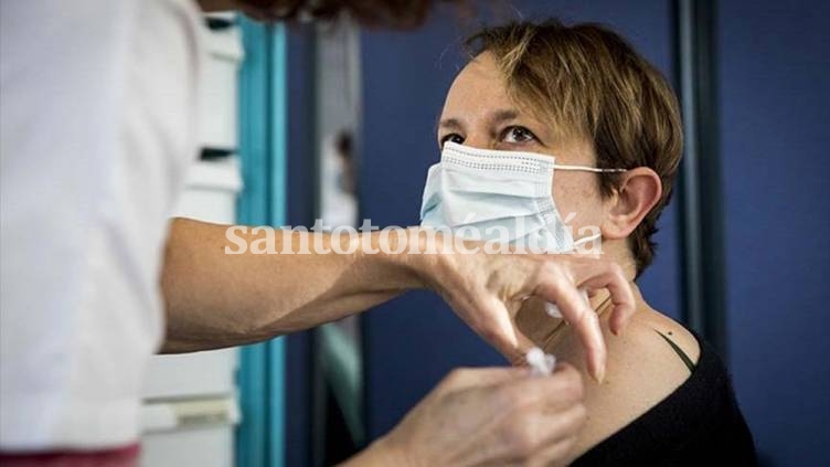 Francia aprobó el pase sanitario y avanza la vacunación contra el coronavirus