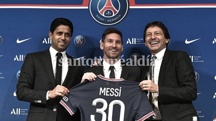 París Saint Germain presentó oficialmente a Messi como nuevo jugador