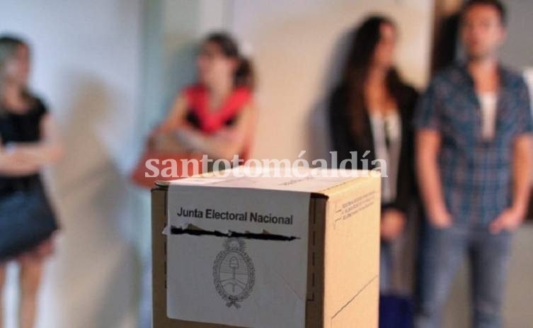 Se aprobó el voto joven en la provincia: votantes de 16 y 17 años podrán participar de las próximas PASO