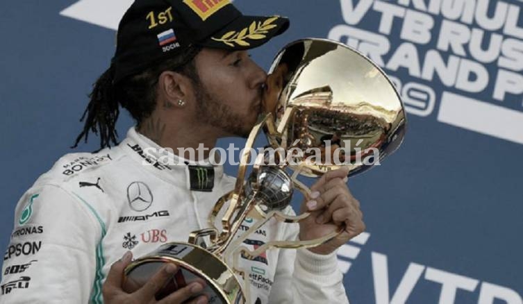 Hamilton ganó el GP de Rusia y alcanzó las 100 de victorias
