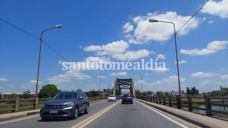 Vialidad Nacional colocará luces LED en el puente Carretero