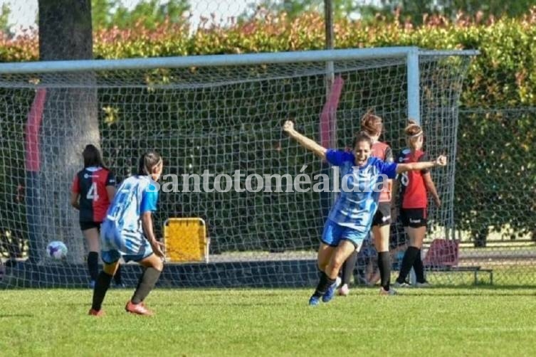 El único gol del partido fue anotado por Melina Reus a los 20 minutos de la primera parte. (Foto: La Diez)