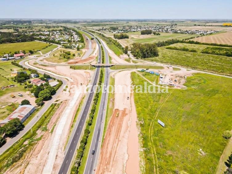 Avanza la construcción del nuevo intercambiador vial en la Autopista Santa Fe - Rosario