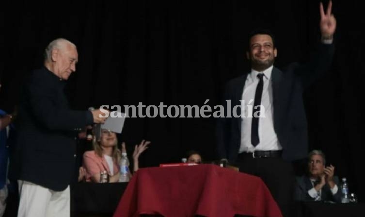 Rodrigo Alvizo asumirá un nuevo mandato como legislador.