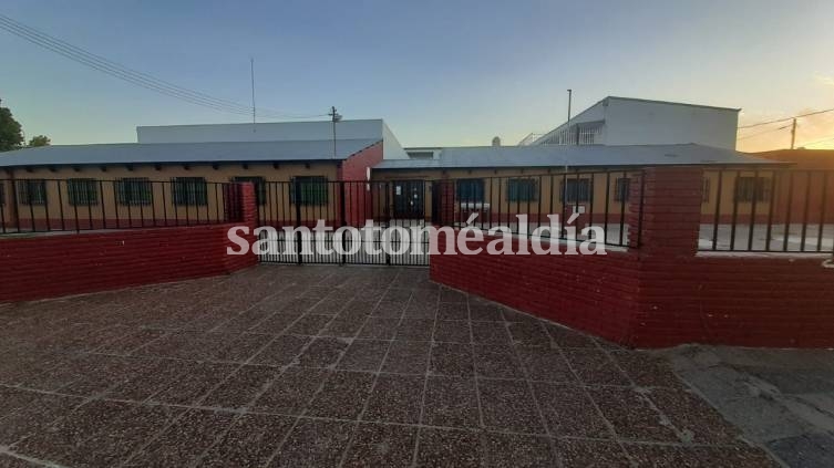 El centro de testeo de la Escuela San Martín comenzará a funcionar desde el jueves