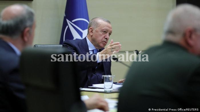 El presidente de Turquía, Tayyip Erdogan, en reunión virtual de la OTAN el pasado 25 de febrero de 2022.