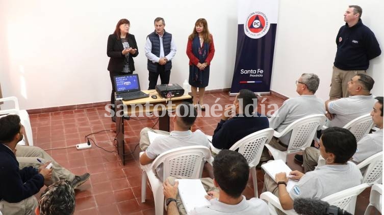 Reunión interprovincial Santa Fe-Entre Ríos por incendios en el Delta del Paraná