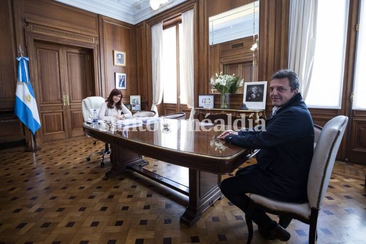 La presidenta del Senado Cristina Fernández de Kirchner recibió hoy a Sergio Massa. (Foto: Senado de la Nación)