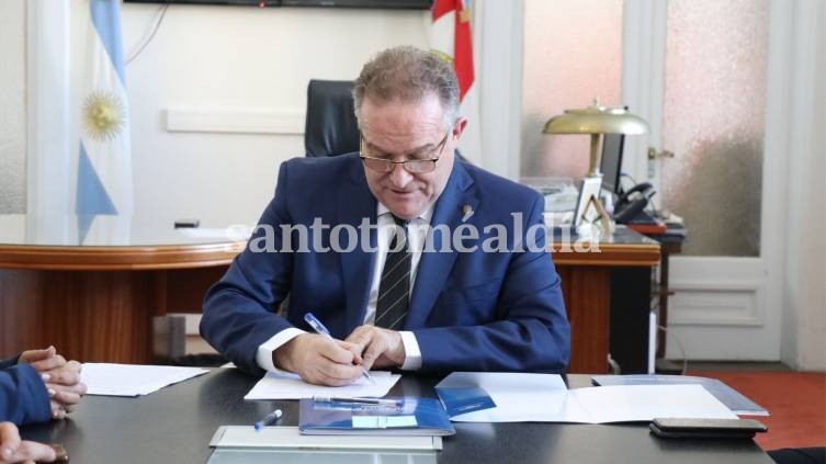 Renunció Jorge Lagna y asume Rubén Rimoldi como ministro de Seguridad