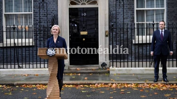 Reino Unido: Liz Truss renunció como primera ministra tras 45 días en el cargo