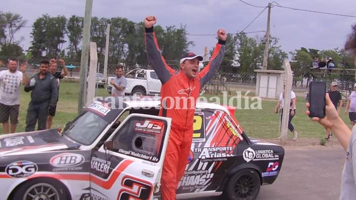 El santotomesino Diego Melchiori se consagró campeón de los Fiat 128.