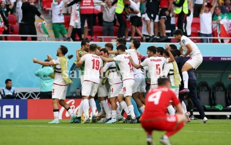 Irán venció en un final apasionante a Gales.