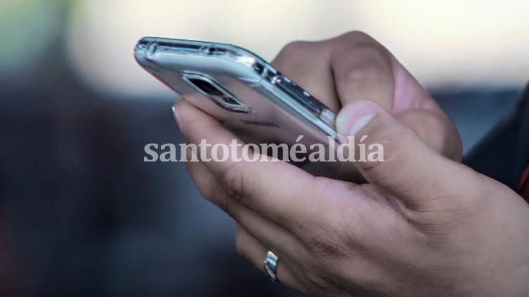 Massa presentó un plan de financiamiento para la compra de celulares.
