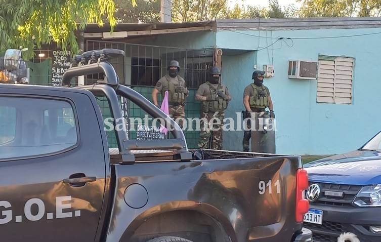 Allanamientos con detenidos en Villa Libertad