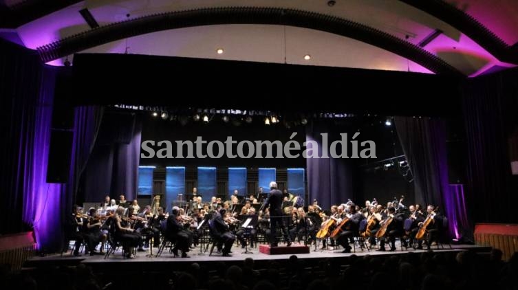 La sinfónica santafesina vuelve al escenario tras el receso de verano