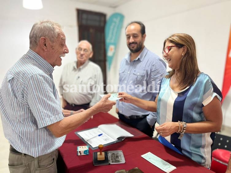 FAD: se realizó un nuevo aporte a instituciones y deportistas de Santo Tomé