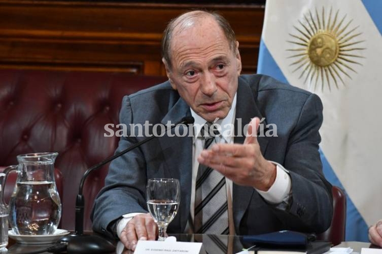 Zaffaroni sostuvo que Alberto Fernández debería indultar a Cristina Kirchner si su condena queda firme