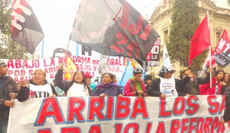 Docentes van a un paro nacional por la represión en Jujuy
