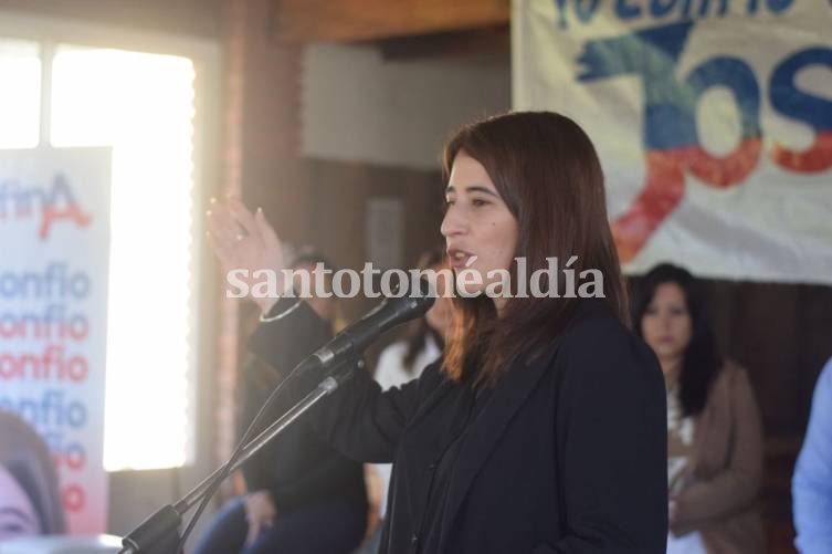 Josefina Viano presentó oficialmente su candidatura al Concejo.