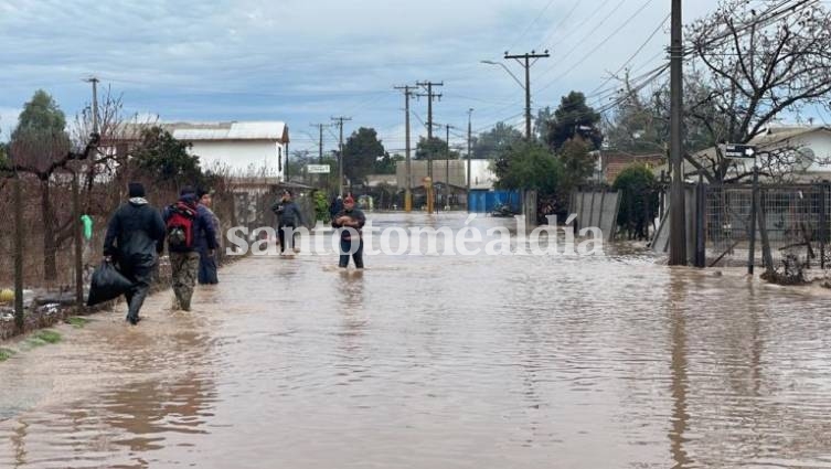 Chile declaró zona de catástrofe en varias regiones del centro sur del territorio debido a las más intensas lluvias.