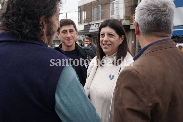 Clara García y Paco Garibaldi: 