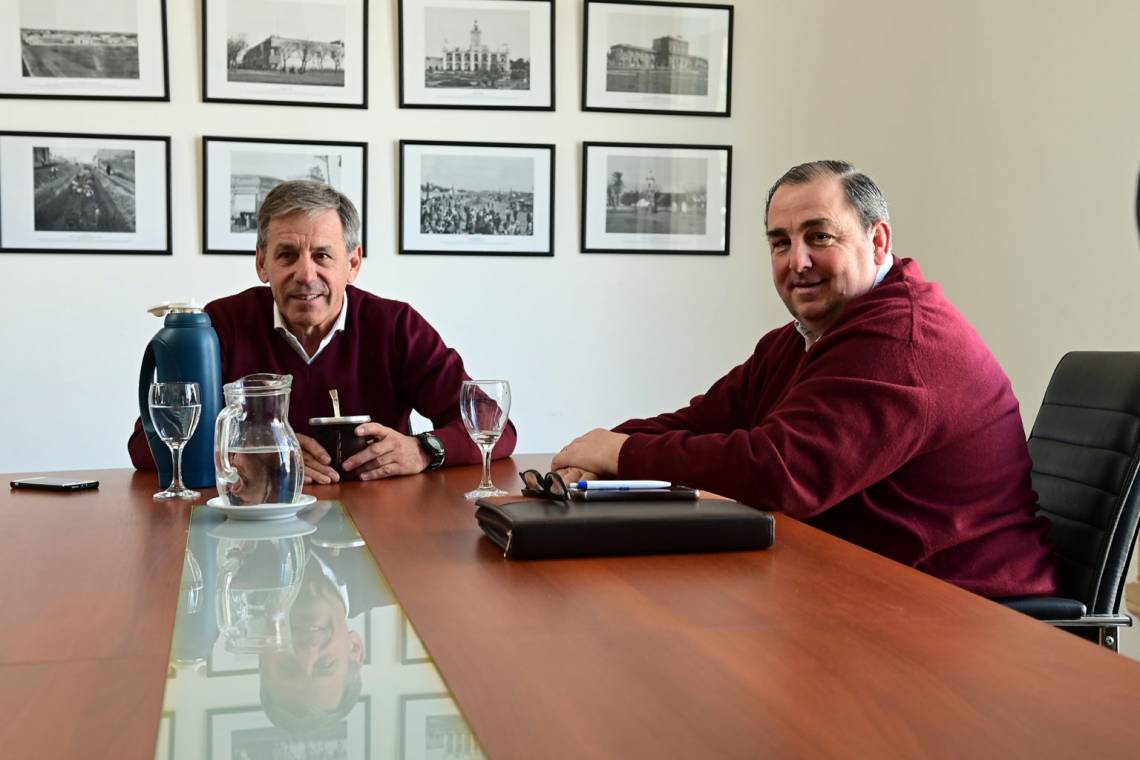 Comenzó la transición en Santa Fe: Jatón y Poletti mantuvieron la primera reunión