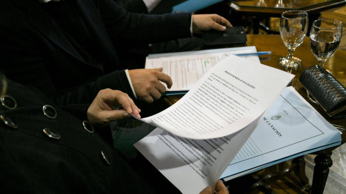 El Senado aprobó la nueva Ley de Alquileres con cambios. (Foto: Télam)
