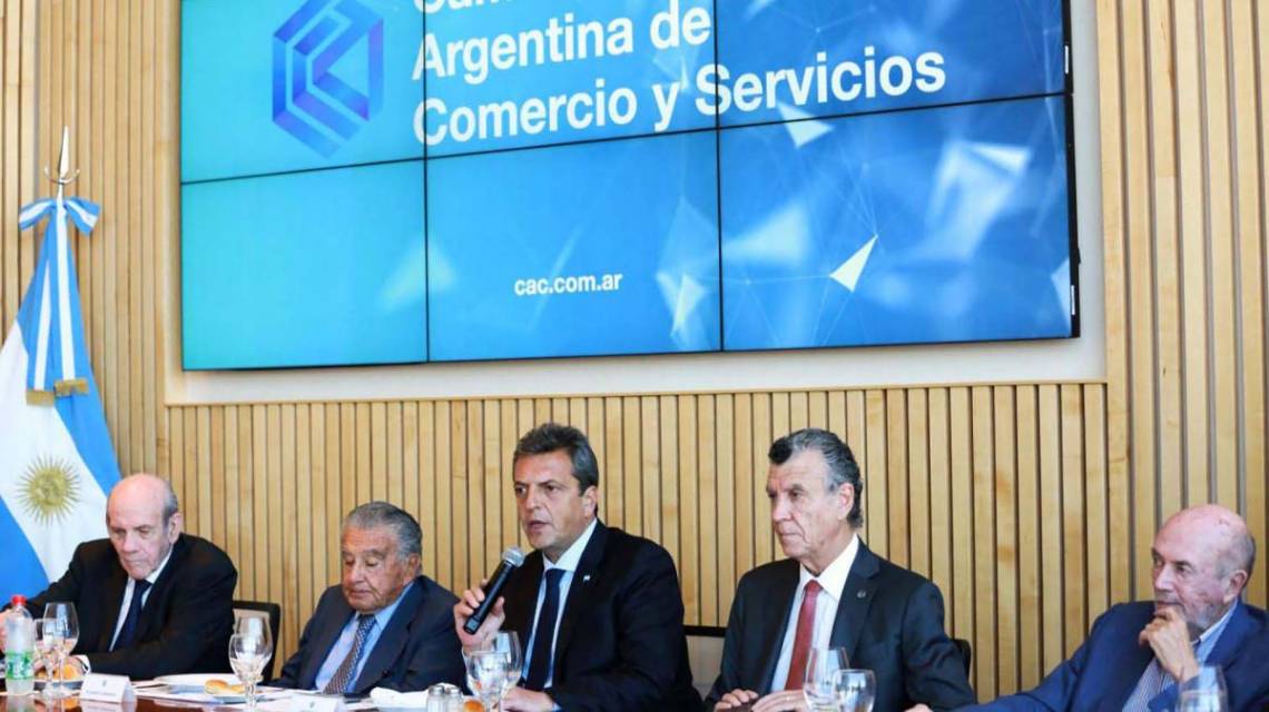 Massa mantuvo una reunión con empresarios en la Cámara Argentina de Comercio . (Foto: Télam)