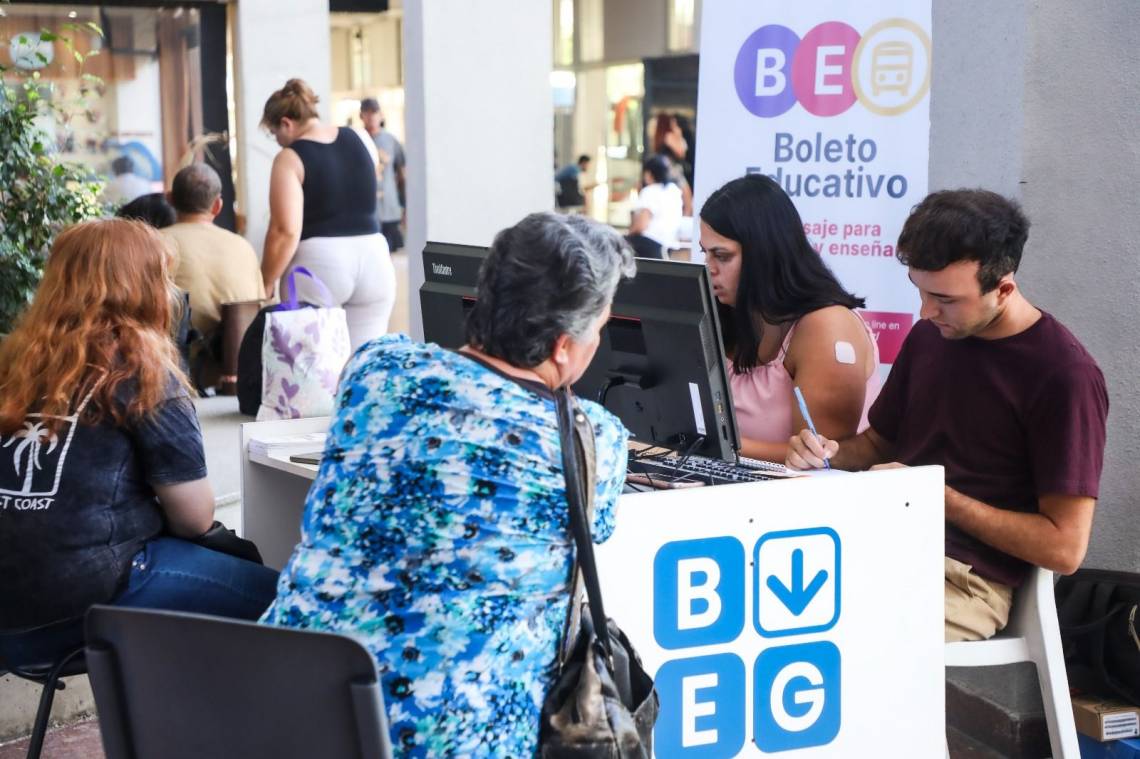 En menos de 24 horas hubo cerca de 56.000 inscriptos al Boleto Educativo