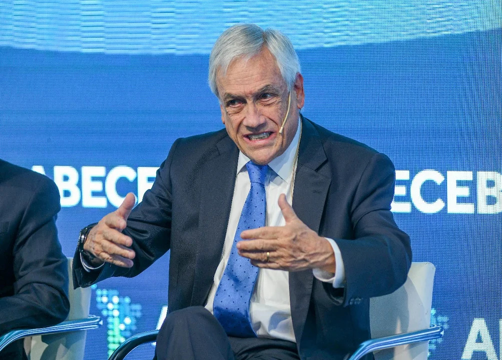 Ex presidente chileno Sebastián Piñera falleció en un accidente aéreo.  (Foto: NA)