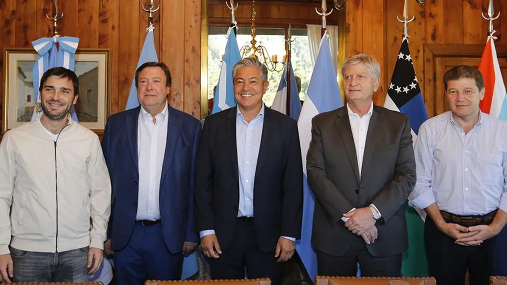 Ultimátum de gobernadores patagónicos a Javier Milei: sin recursos no hay petróleo ni gas