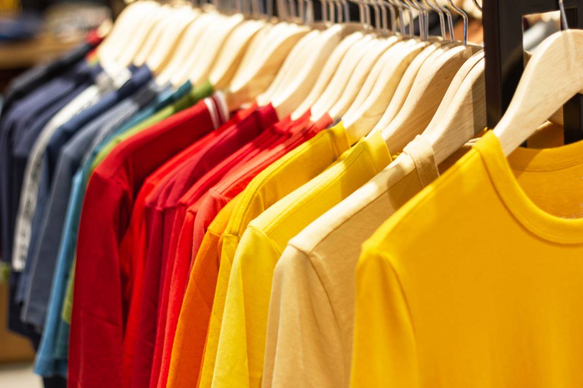 El 87% de las empresas del sector textil registró en el primer bimestre de este año una caída de ventas.  (Crédito:piyaphun)