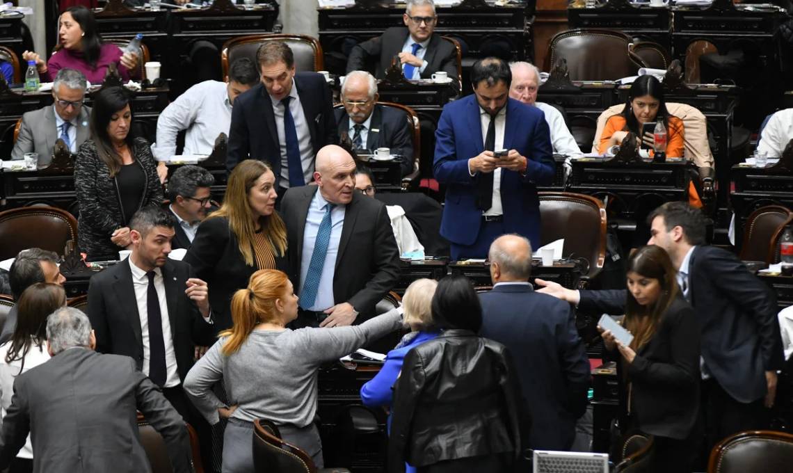 Media sanción para la restitución del impuesto a las Ganancias: casi un millón de trabajadores podría volver a pagarlo