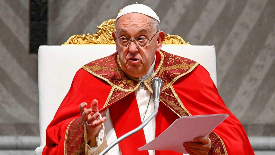Papa Francisco: “Ningún gobierno puede exigir a su pueblo que sufra privaciones incompatibles con la dignidad humana”