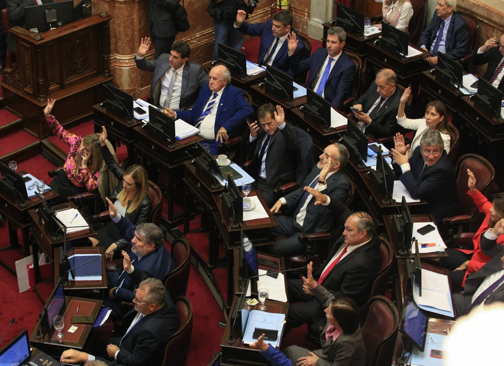 El Senado acordó un aumento de las dietas de los legisladores nacionales en base a la paritaria que cerraron los gremios estatales de 6,5% en dos tramos. (Foto: NA)