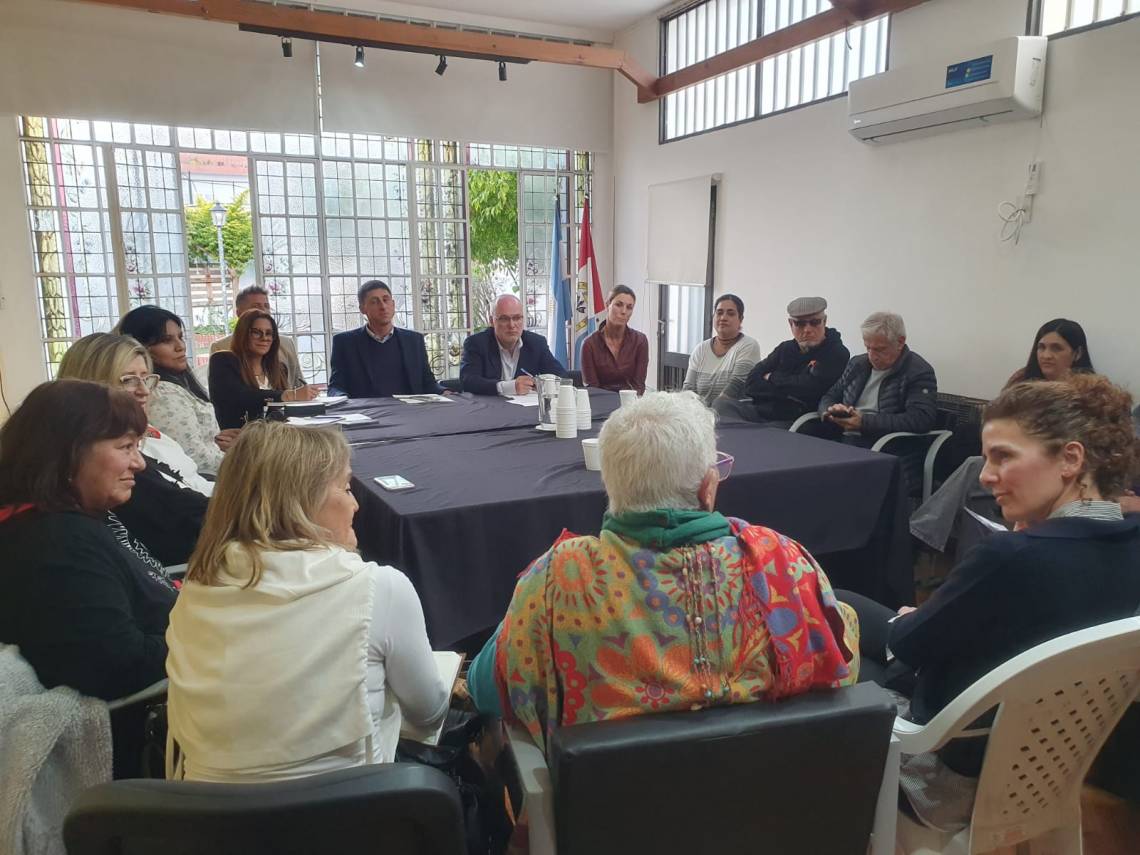 La reunión se llevó a cabo en la sede de la Defensoría del Pueblo en la ciudad de Santa Fe. (Foto: STD)