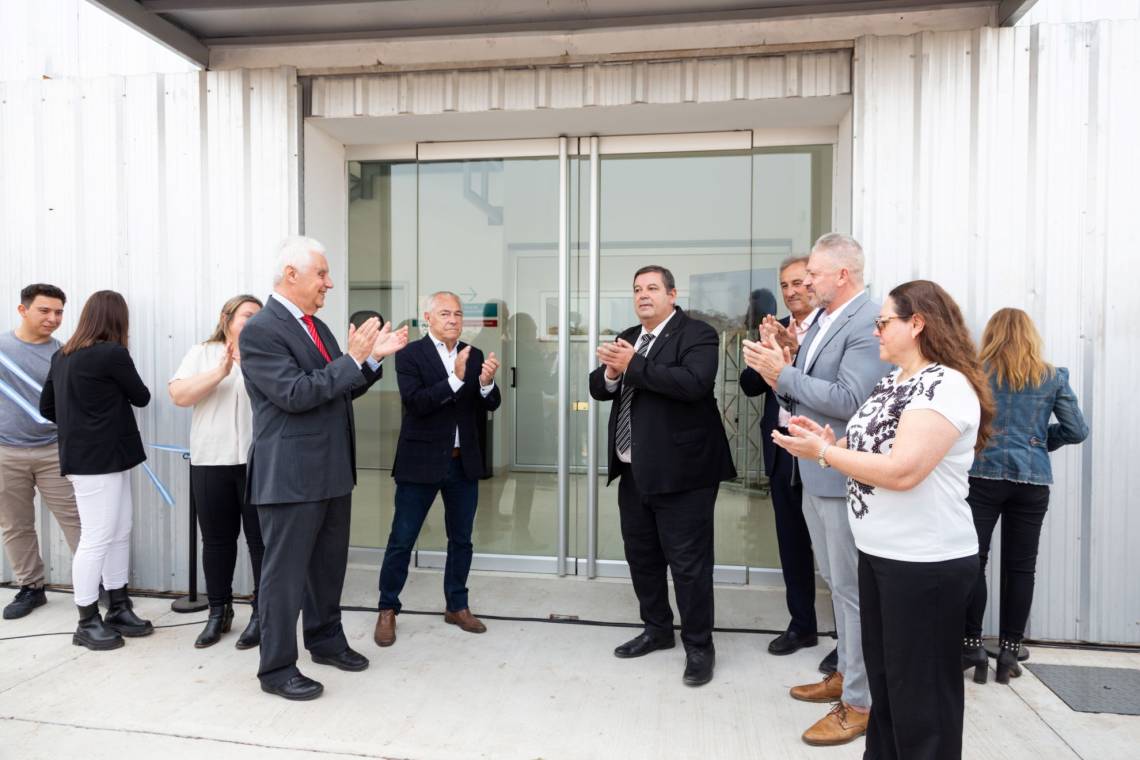 La Universidad Nacional del Litoral inauguró este jueves la nueva sede de la Planta de Alimentos Nutritivos.