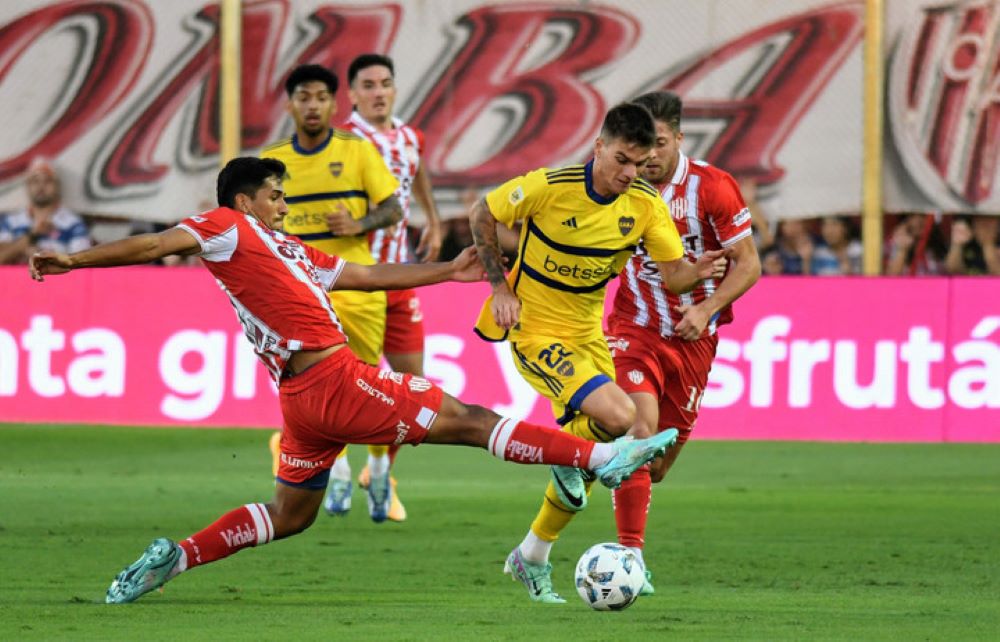 Unión enfrenta a Boca por la segunda fecha.